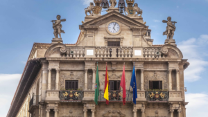 Descubre los actos organizados por el Ayuntamiento durante las fiestas de San Fermín con presencia corporativa