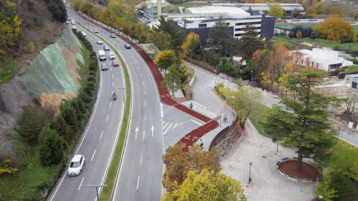 pamplona corredor peatonal y ciclista beloso