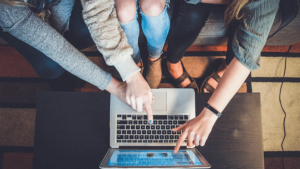 pamplona proyecto empleo emancipacion jovenes