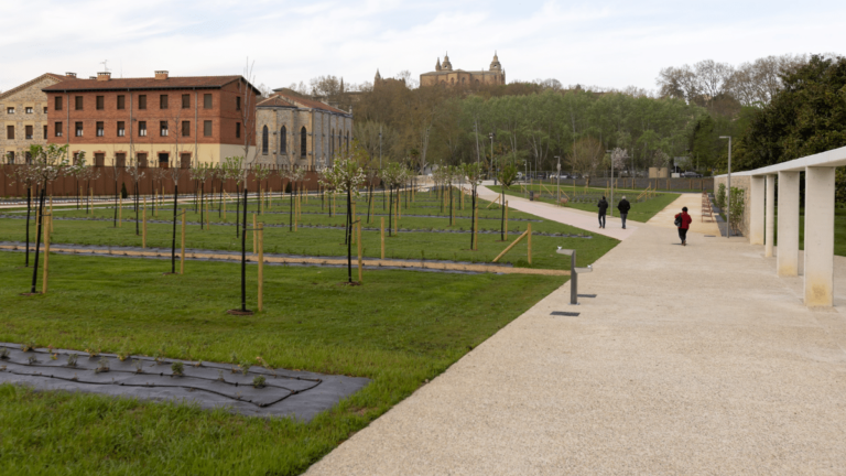 parque santiago compostela pamplona