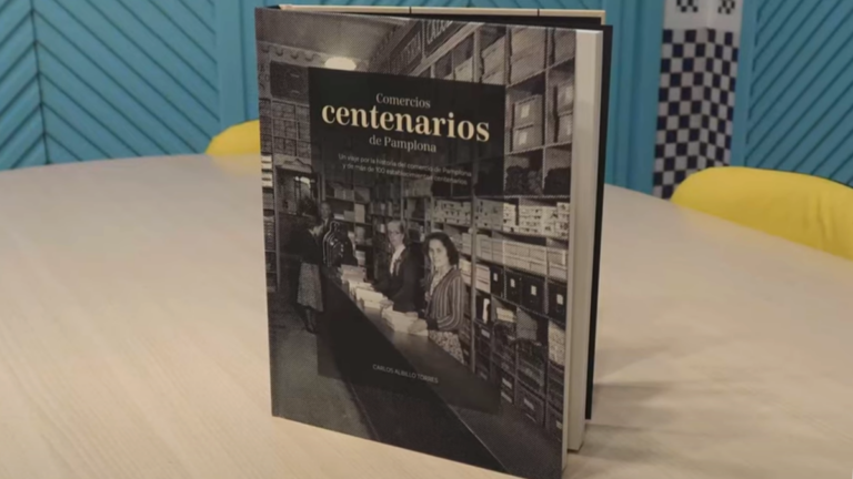 comercios centenarios pamplona