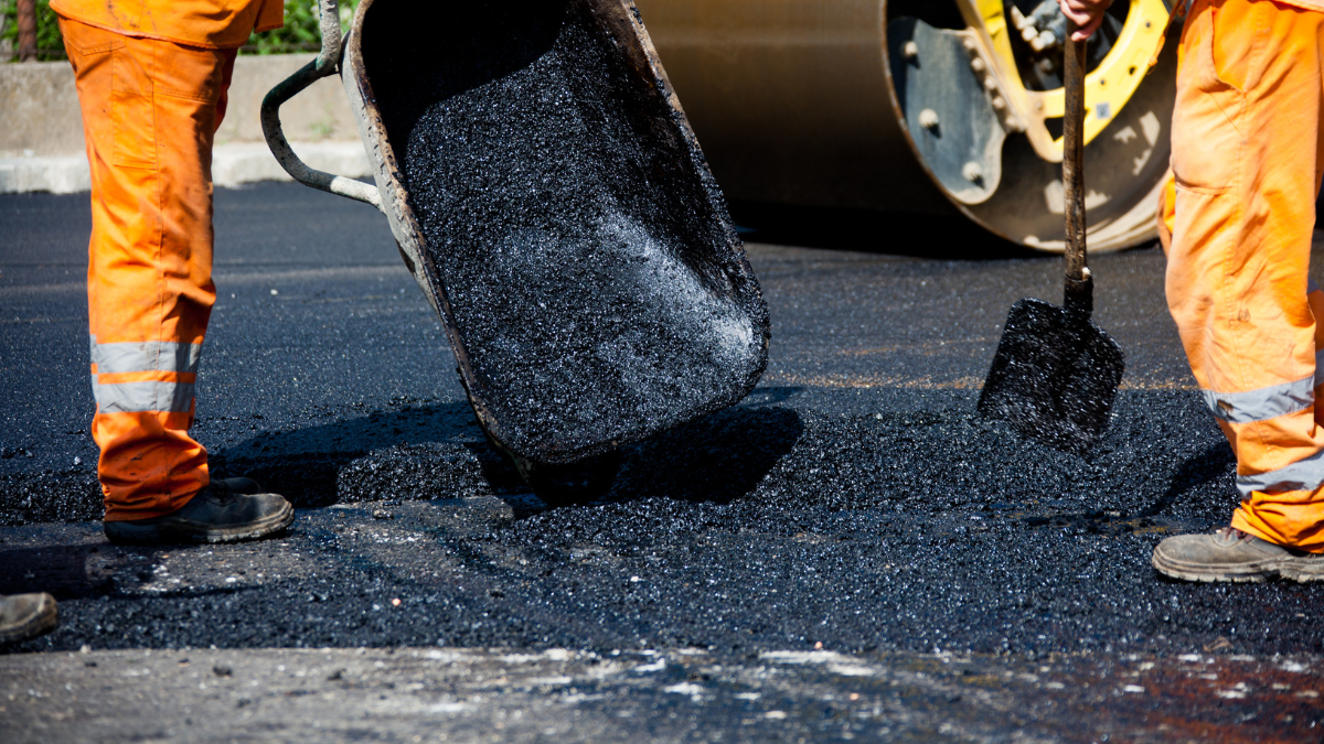 La avenida de Pío XII se transforma: asfaltado y desvíos hasta el 7 de marzo