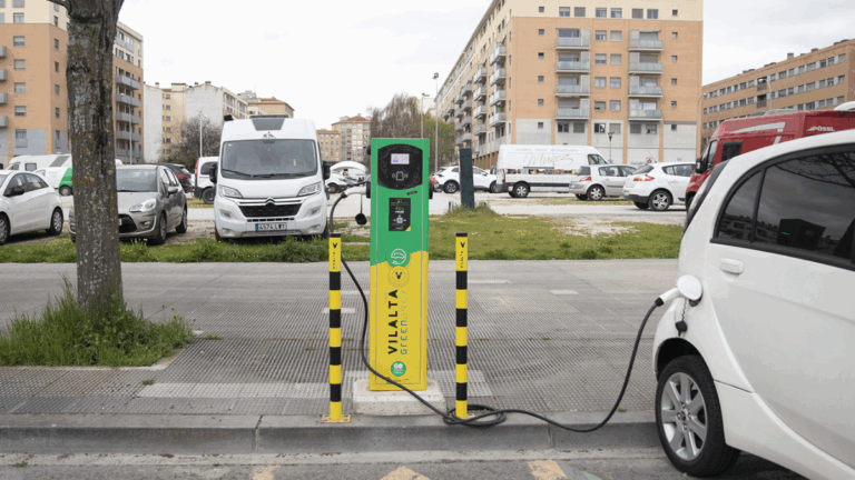 multas recarga coches eléctricos pamplona