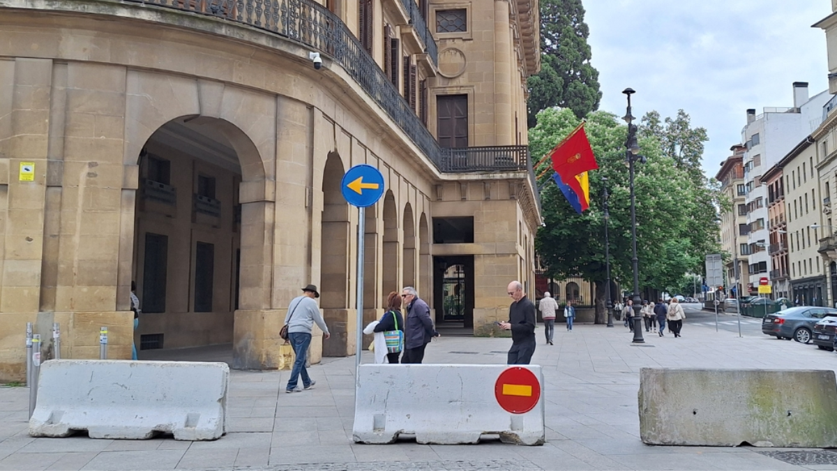 Nuevos itinerarios de tráfico en el Casco Antiguo de Pamplona por las obras en el paseo de Sarasate
